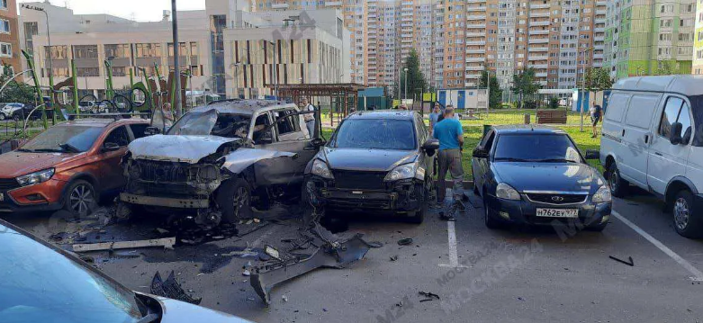У Москві підірвали авто заступника начальника центру супутникового зв'язку ЗС РФ: йому відірвало ступні