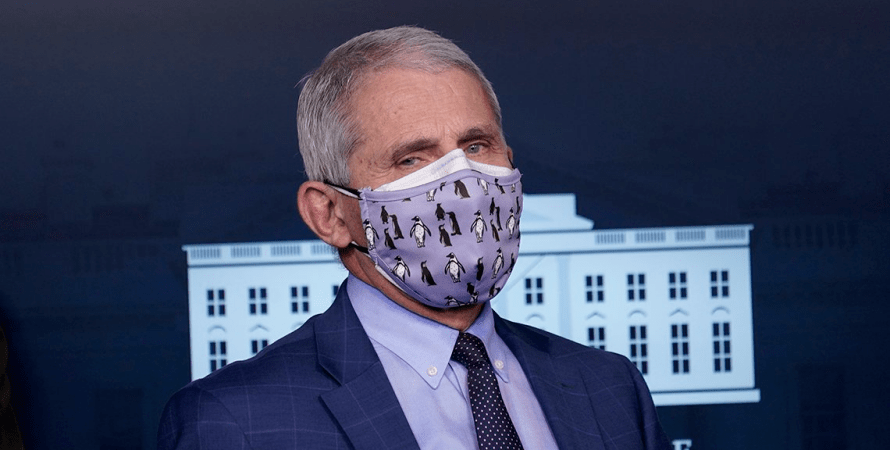 Bloomberg: В США могут начать носить сразу две маски для защиты от COVID-19