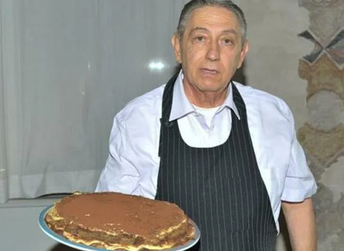 В Італії помер автор найпопулярнішого десерту в світі: творцю тирамісу Роберто Лінгуанотто був 81 рік