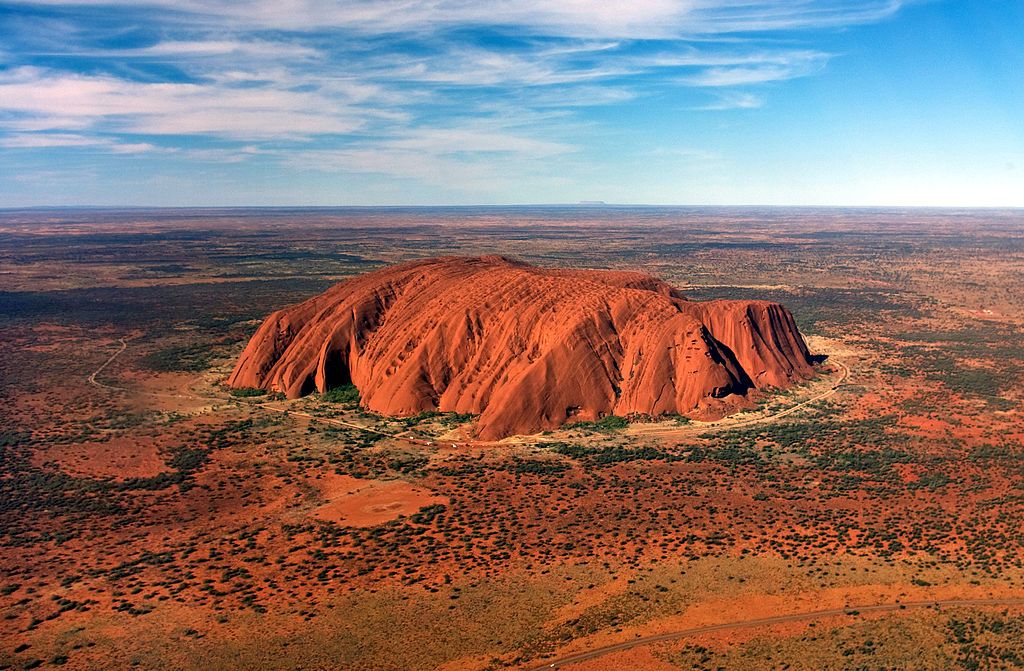 Австралийские аборигены попросили Google спрятать священную гору