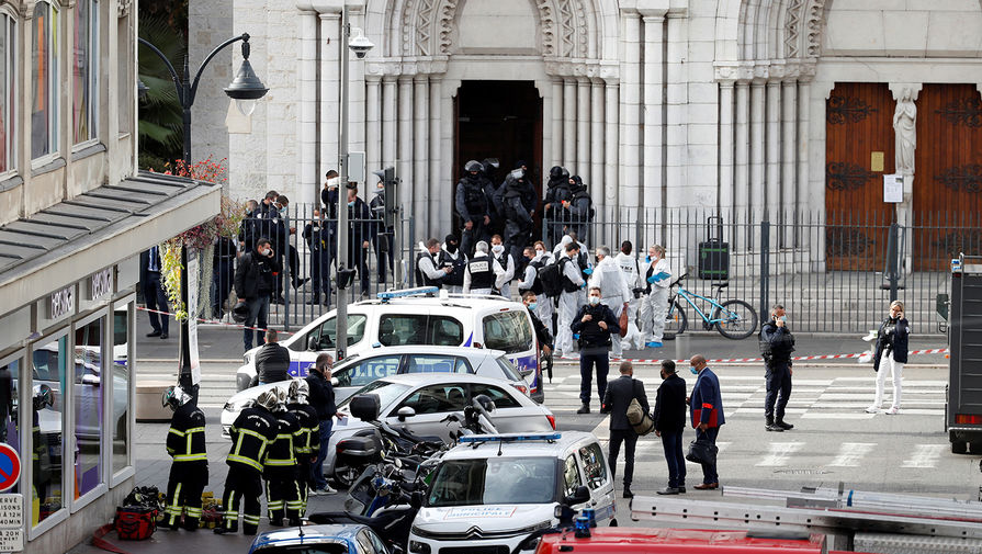 Террорист, убивший в Ницце несколько человек, прибыл во Францию из Туниса только три недели назад