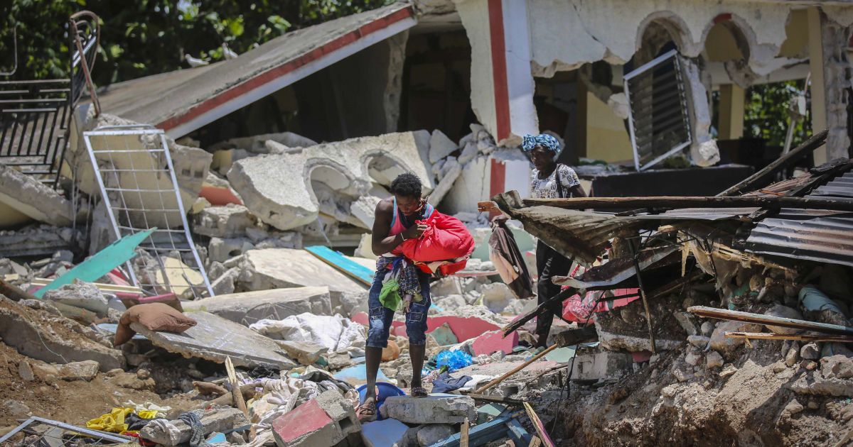 На Гаїті внаслідок землетрусу загинули майже 1,3 тис. людей