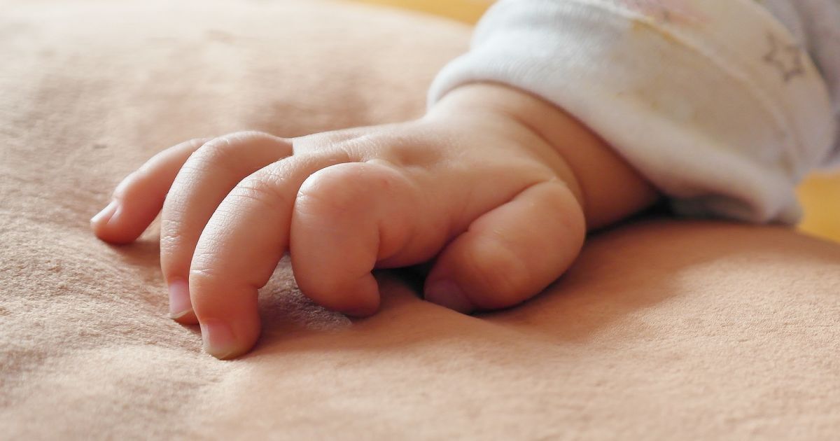 $70 тисяч за дитину: в одній із клінік Києва викрили схему продажу немовлят