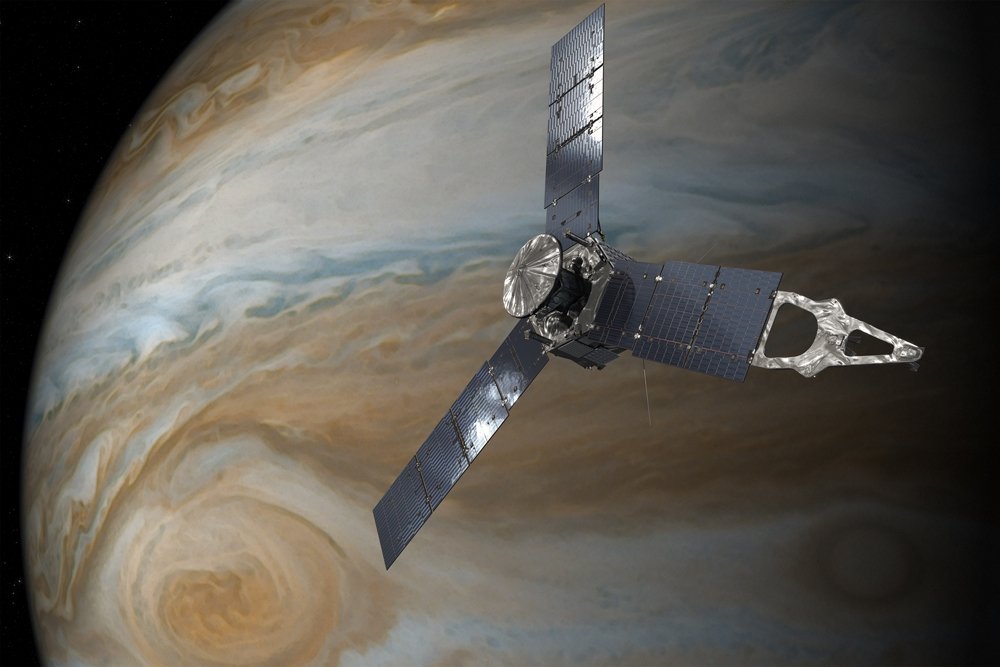 Аппарат Juno поймал радиосигнал от одной из лун Юпитера