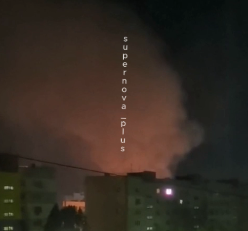 У Брянську дрони вдарили по заводу "Кремній", який виробляє мікроелектроніку для Іскандерів. У РФ заявили про атаку понад 100 БПЛА