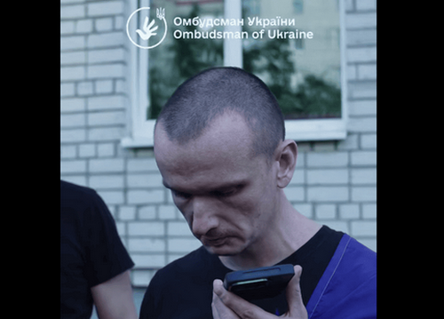 Боєць 3 роки пробув в полоні, а його дитина — в окупації: зворушлива історія воз’єднання сім’ї