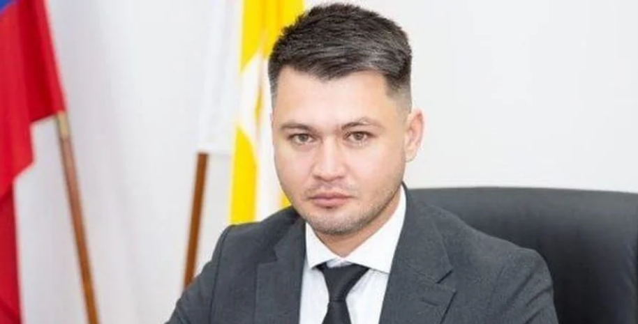 У російському Ставрополі під час вибуху гранати загинув майор, який керував бомбардуваннями Маріуполя в 2022 році – росЗМІ