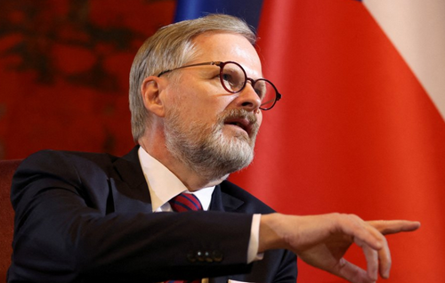 Прем’єр Чехії написав Фіцо листа: про що йдеться