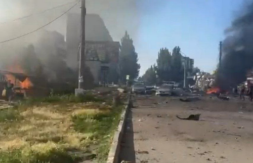 Росіяни ударили КАБом по Добропіллю: у магазині загинули люди