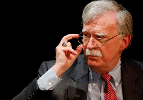 "Все швидко схиляється на користь Росії", - ексрадник Трампа висловився про запрошення Путіна на Аляску
