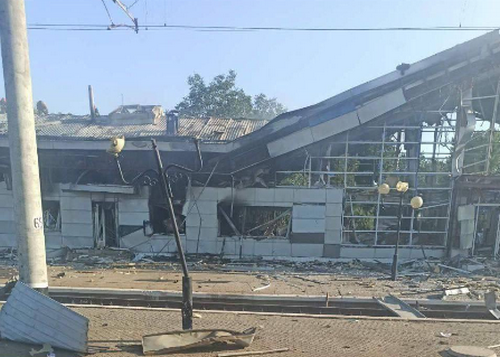 Росіяни атакували залізничний вокзал у Синельниковому, рух поїздів призупинено