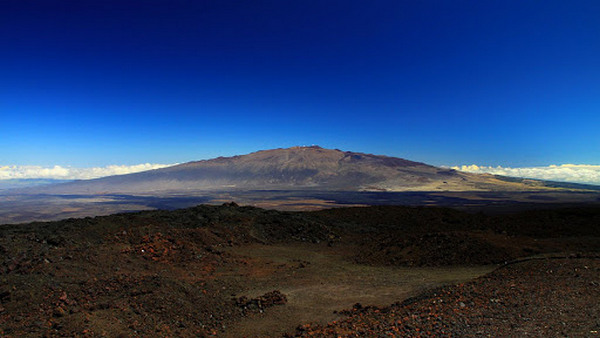 Forbes: Самый крупный вулкан в мире Мауна-Лоа готов проснуться после долгого сна