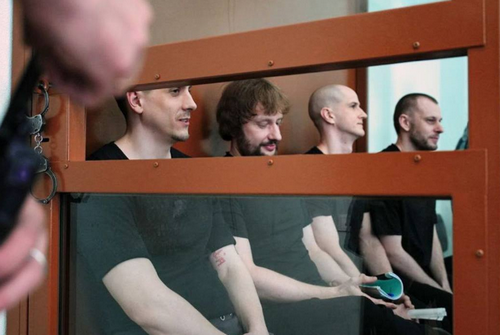 У РФ засудили чотирьох українських бійців до великих термінів покарання: підполковник Андрій Антоненко знищів загарбників в останньому слові