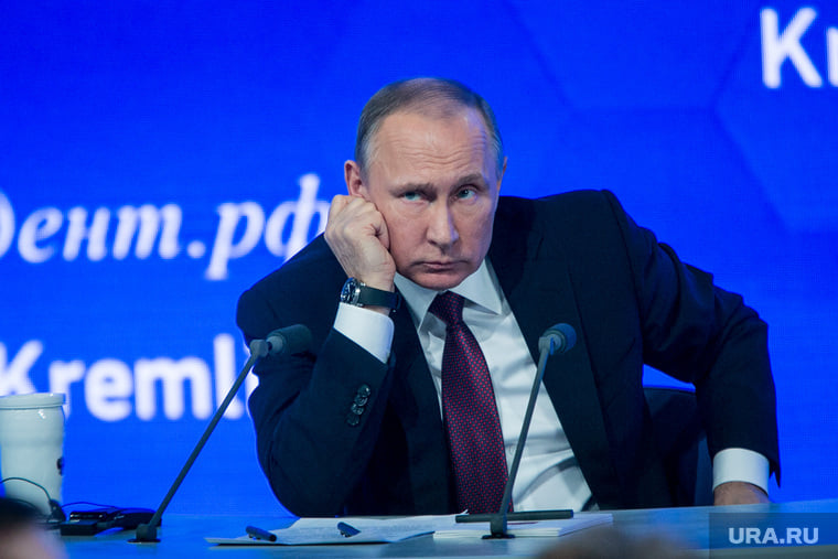 Кирилл Сазонов: В Кремле пытаются "взять" Украину в шахматную "вилку"