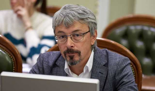 Ткаченко подает в отставку с поста министра культуры, – СМИ