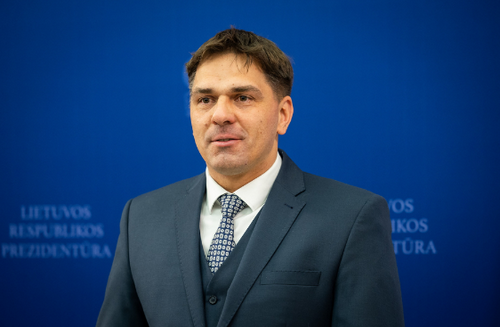 Президент Литви підписав указ про звільнення міністра культури, який не знає, чий Крим