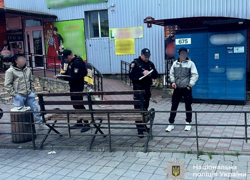 У Вінниці чоловік влаштував стрілянину біля ТЦ, є поранений 