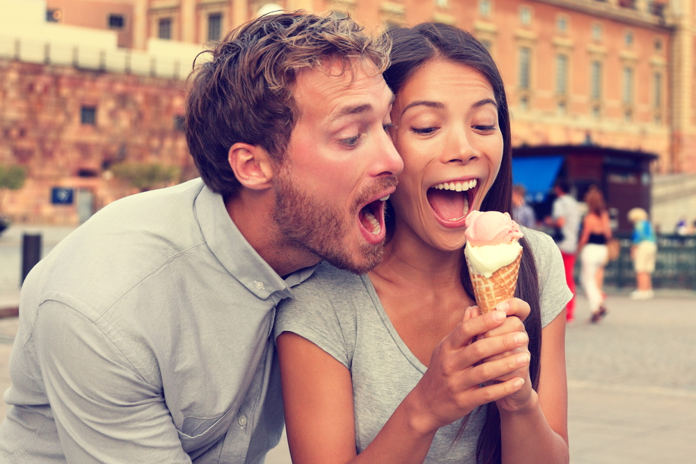 Почему от мороженого болят зубы и как с этим бороться