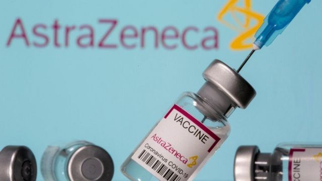 В Великобритании могут запретить вакцину AstraZeneca для молодых