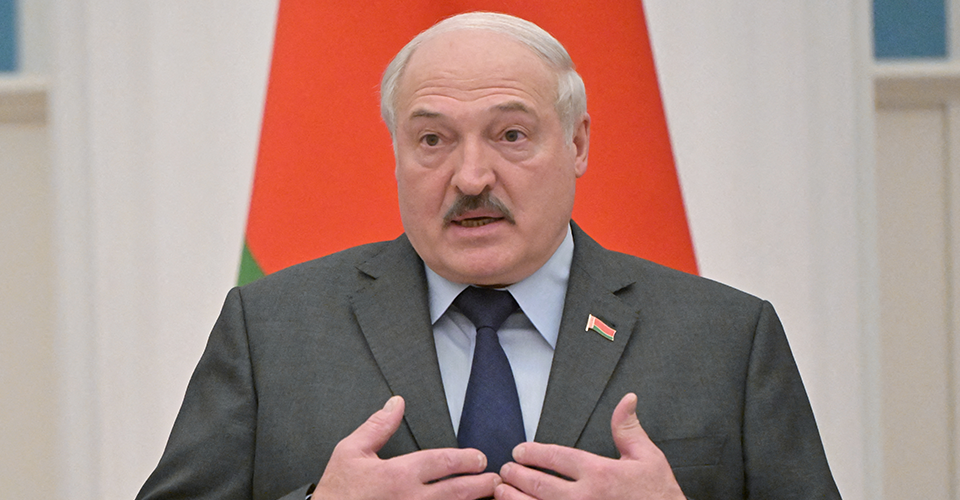 Лукашенко нагородив співробітників білоруського КДБ за "спецоперацію" в Україні