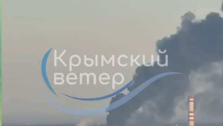 У Криму дрони атакували дві нафтобази, виникли масштабні пожежі У Криму дрони атакували дві нафтобази, виникли масштабні пожежі