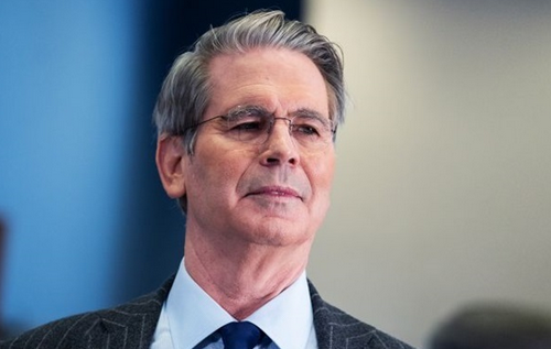 Бессент розповів, чого Трамп домігся від Сі: Китай підтримає матеріально в американських фермерів Бессент розповів, чого Трамп домігся від Сі: Китай підтримає матеріально в американських фермерів