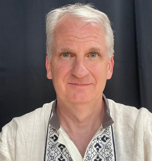 Тімоті Снайдер пояснив, що не так з історичними маніпуляціями Путіна Тімоті Снайдер пояснив, що не так з історичними маніпуляціями Путіна