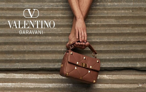 Новая сумочка от Valentino попала в пикантный скандал 