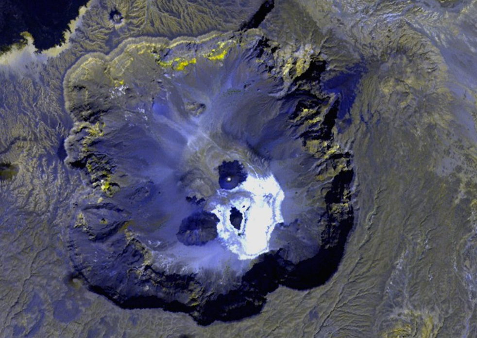 У Сахарі з’явився гігантський "череп": NASA показало моторошне обличчя 