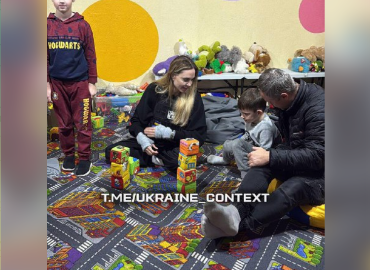 Анджеліна Джолі приїхала до Херсона – ЗМІ