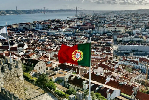 Португалія скасувала захист білорусам, які тікали з України через війну Португалія скасувала захист білорусам, які тікали з України через війну