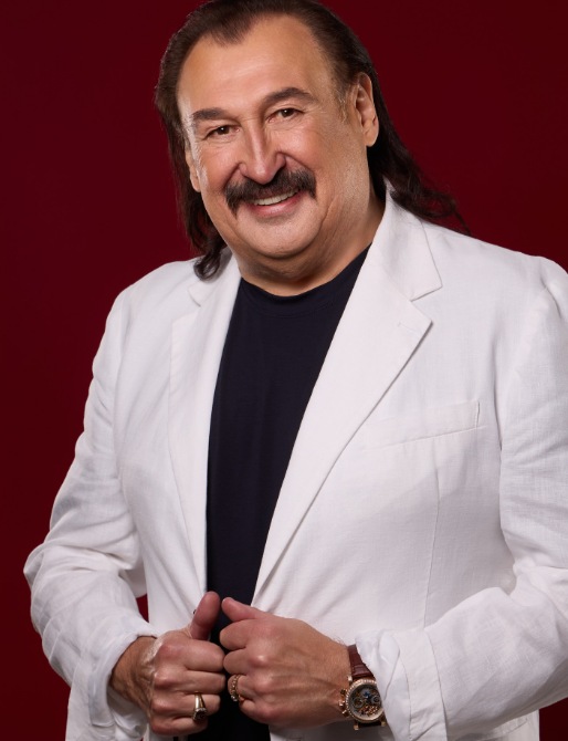 "Стан важкий, але стабільний". Степан Гіга переніс термінову операцію