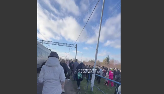 У Мережі ширяться повідомлення про «замінування» потягу Перемишль – Київ У Мережі ширяться повідомлення про «замінування» потягу Перемишль – Київ