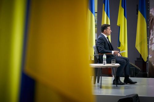 Зеленский в катастрофической близости от того, чтобы искренне признать себя лучшим президентом Украины всех времен и поколений – Кочетков 