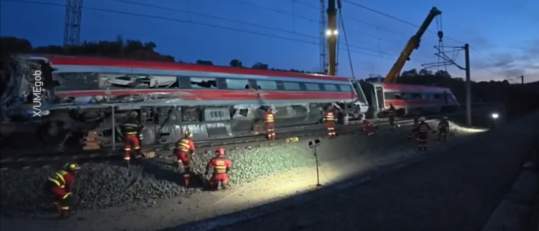 Іспанії зійшов з рейок приміський поїзд, відомо про загиблого машиніста та 37 поранених