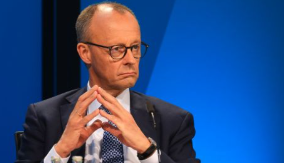 Мерц дав оцінку тристороннім переговорам України, США та Росії в ОАЕ