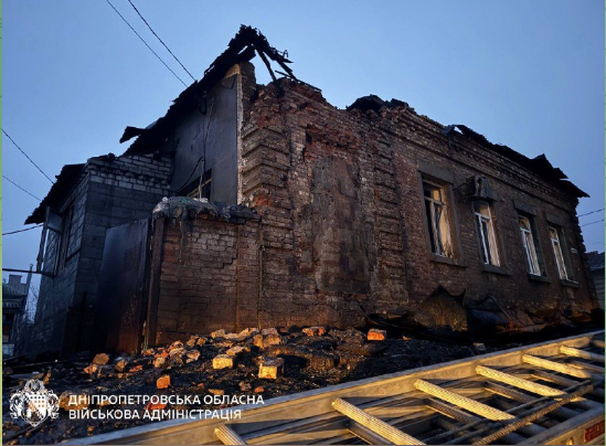 Ворог атакував Дніпро та область безпілотниками: серед постраждалих - немовля