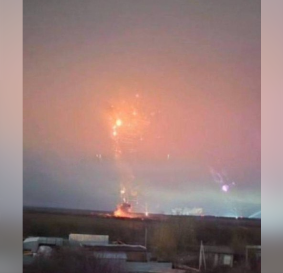 Російська ППО збила свій військовий гелікоптер Мі-8 у Ростовській області. Троє членів екіпажу ліквідовані, - ЗМІ