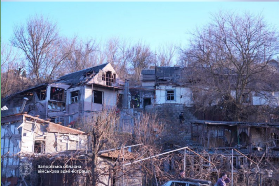 Росіяни вдарили КАБами по житловій забудові Зпоріжжя