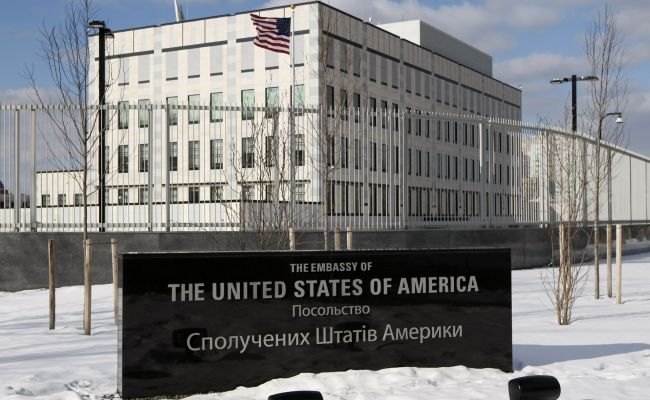 В США подтвердили эвакуацию сотрудников из посольства в Киеве из-за российской угрозы