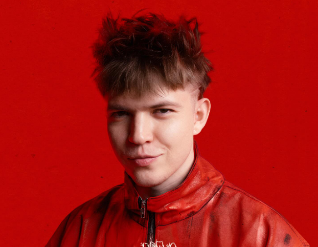 Російський артист цинічно вкрав пісню DREVO