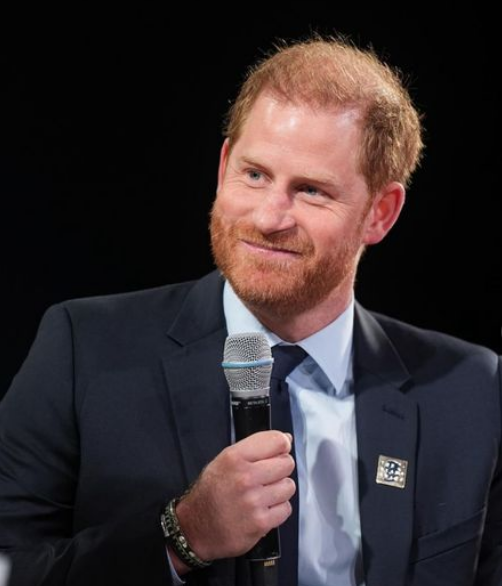 The Telegraph опублікував подробиці "кокетливого" листуванні принца Гаррі з журналісткою