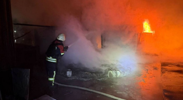 Російські терористи  масовано атакували Одещину ударними безпілотниками: спалахнули пожежі 