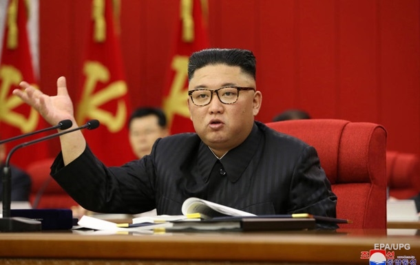 Похудел на 10−20 килограммов: появилась информация о состоянии здоровья Ким Чен Ына – Bloomberg