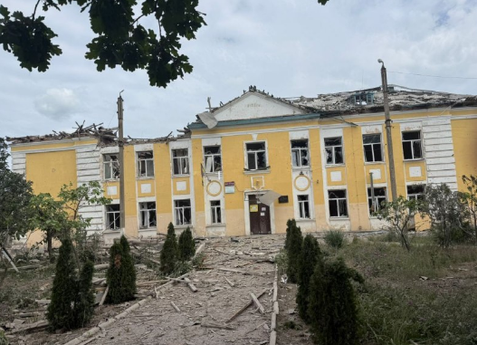 Ворог атакує Донеччину: Внаслідок удару росіян по Миколаївці загинуло пʼятеро людей