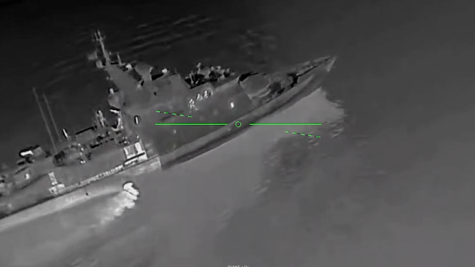 СБС уразили російський прикордонний сторожовий корабель класу "Світляк" у Криму