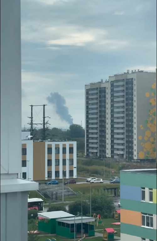 Зеленський підтвердив ураження НПЗ у Пермі, а також  розповів про результати удару по аеродрому "Ахтубінськ"