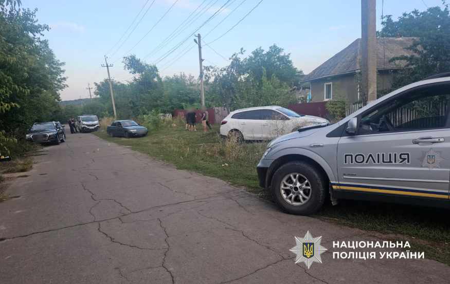 Працівник ТЦК наїхав на дворічного хлопчика і покинув місце ДТП Працівник ТЦК наїхав на дворічного хлопчика і покинув місце ДТП