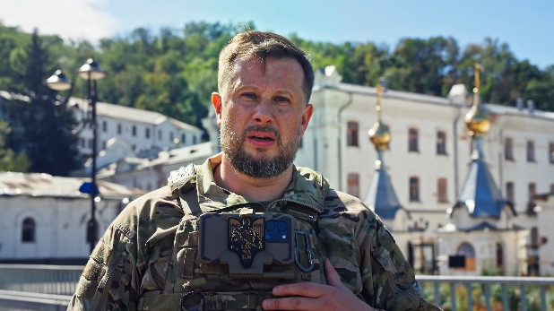 Білецький спростував заяву путіна про "захоплення" Святогірська: "Знімайте свої клоунські носи та різнокольорові перуки"
