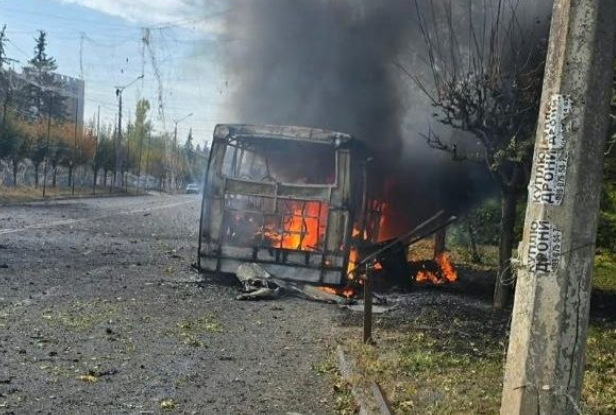 Краматорськ: кількість загиблих внаслідок удару по двох автобусах зросла до 30 осіб
